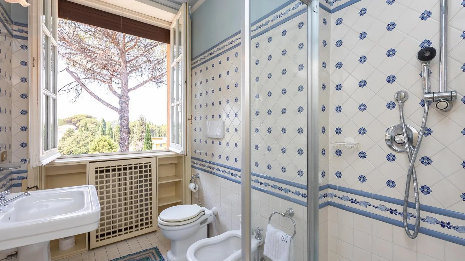 Villa La Gallese By Rental In Rome