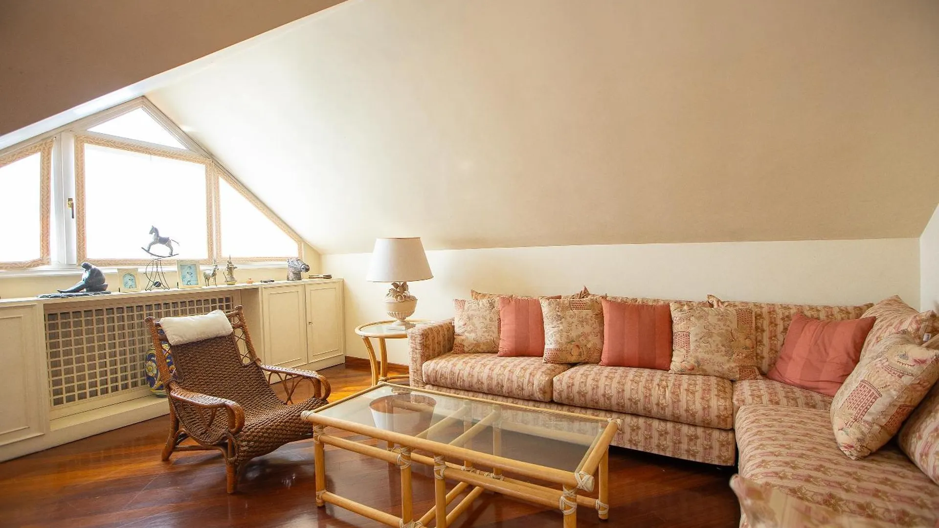 Villa La Gallese By Rental In Rome Apartment