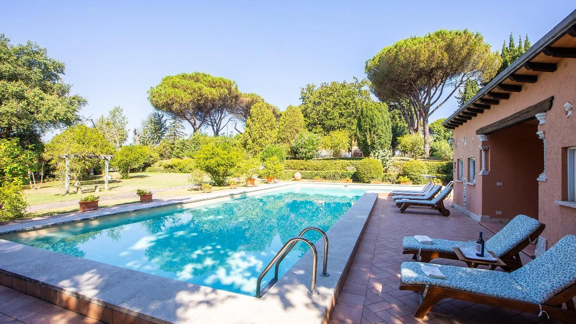 Villa La Gallese By Rental In Rome Apartment